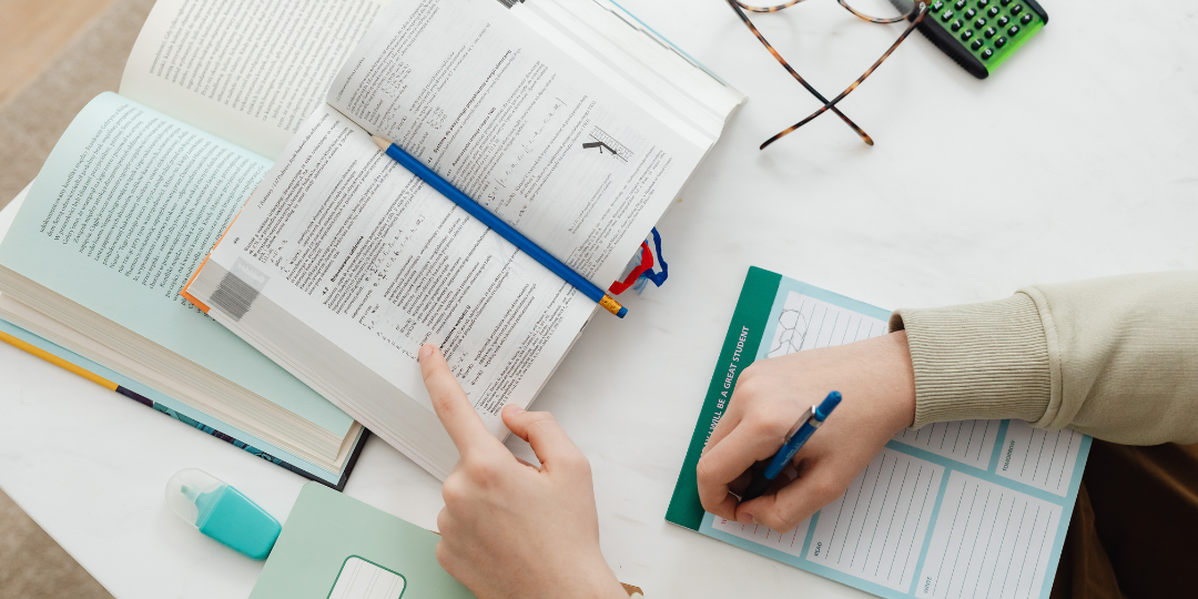 Các hình thức học thêm và tầm quan trọng của việc tự học