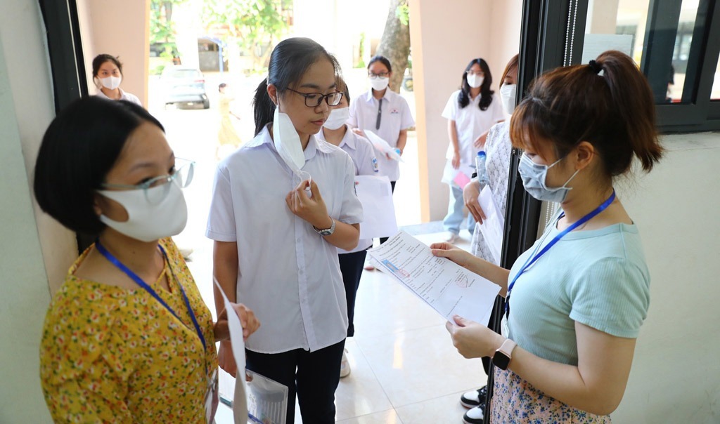 Tuyển sinh lớp 10 THPT: Tiếng Anh không còn mặc định là môn thi thứ 3