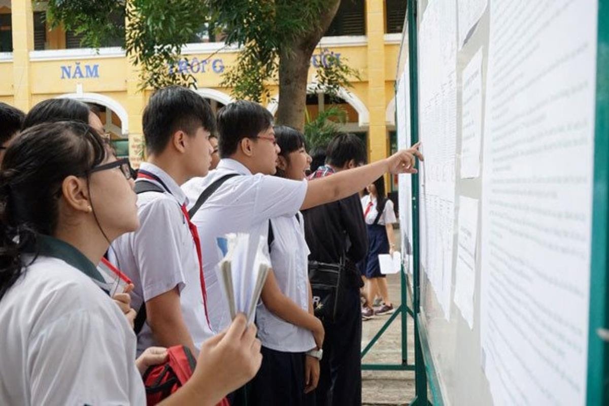 Thi vào 10: Đối tượng được tuyển thẳng, cộng điểm khuyến khích tuyển sinh vào 10